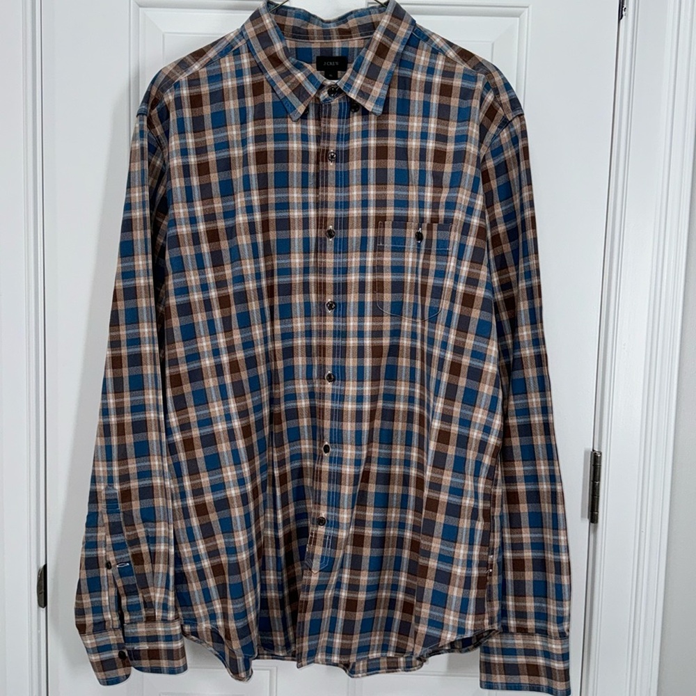Men’s XL J. CREW button down shirt